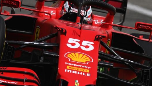 Carlos Sainz in azione con la Ferrari n. 55. Getty