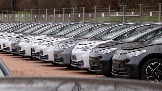 Le vendite di auto elettriche del gruppo sono aumentate del 214 percento. Ap