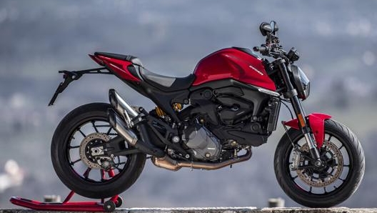 La nuova Ducati Monster è cambiata molto su tutti i fronti