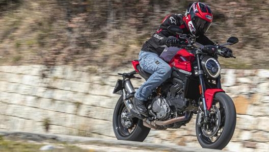 La Ducati Monster accoglie motociclisti di ogni taglia