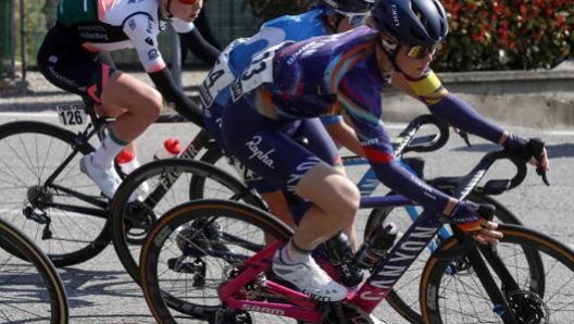 Tiffany Cromwell in azione nel Trofeo Binda. foto BETTINI