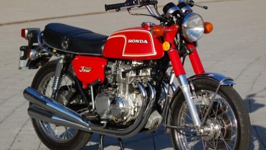 Una Honda CB 350 Four del 1974