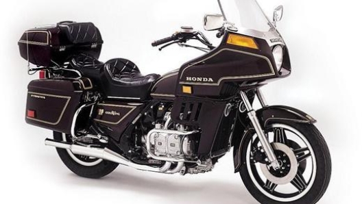 Una Honda Gold Wing 1100 Interstate