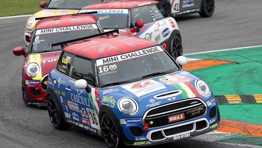 Gustavo Sandrucci in azione tra i codoli di Monza