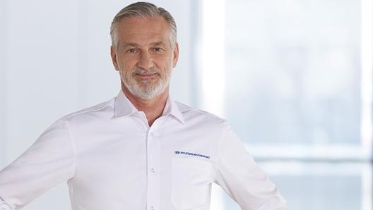 Stefan Henrich è responsabile marketing e PR di Hyundai Motorsport