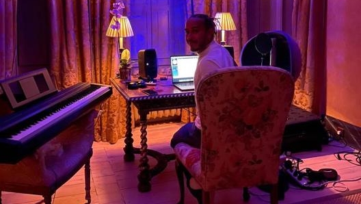 Hamilton nel suo studio