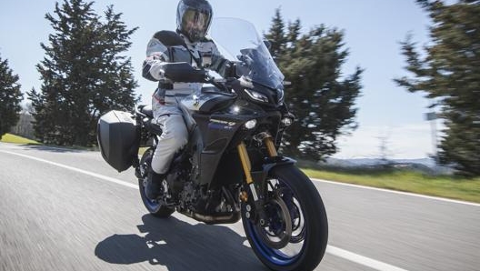 La Yamaha Tracer 9 è disponibile anche nella versione top di gamma GT