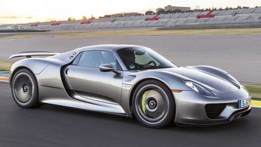 La Porsche 918 Spyder, ultima hypercar della casa di Stoccarda