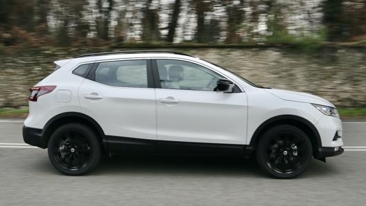 Nissan Qashqai misura 4,394 metri in lunghezza e 1,806 in larghezza