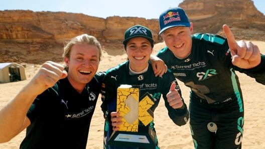 Nico Rosberg (a sin) esulta coi suoi piloti  Molly Taylor e  Johan Kristoffersson