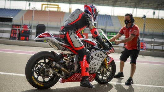 Corsi e Marcon out, per il team MV Agusta Forward c'è Pons