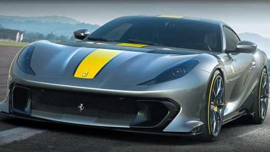 Il frontale della nuova Ferrari 812 Superfast Versione Speciale