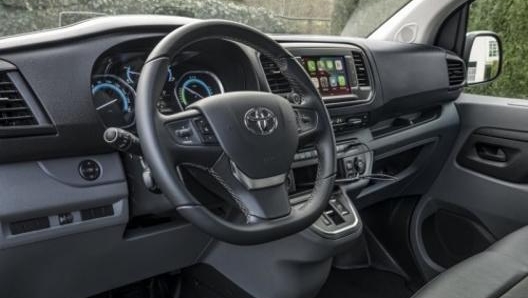 Gli interni di Toyota Proace Electric