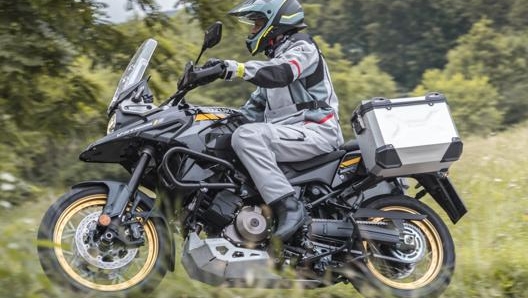 In sella alla Suzuki V-Strom 1050 XT Pro