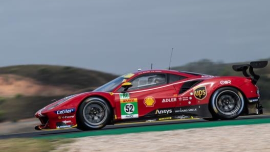 La Ferrari 488 Lmgte  alla 8 Ore di Portimao con Serra-Molina