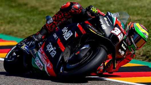 Lorenzo Savadori, al suo primo anno in MotoGP, sta lavorando duramente per sfruttare il potenziale del prototipo di Noale