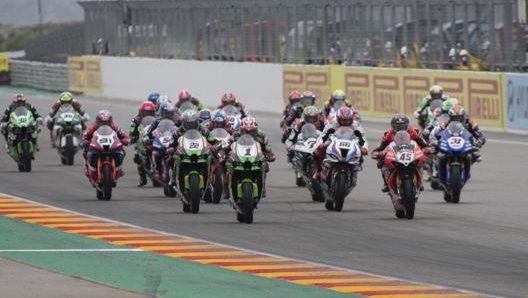 Il via della Superbike ad Aragon. Getty