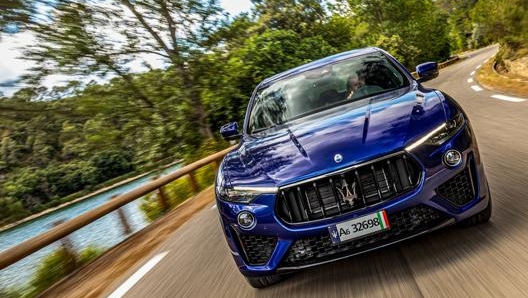 Dopo la Ghibli, anche il Suv modenese riceve la motorizzazione ibrida