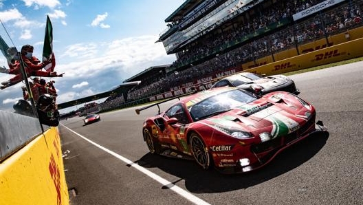 La Ferrari 488 Gte Evo numero 51 prima di classe Lmgte Pro alla 24 Ore di Le Mans 2021