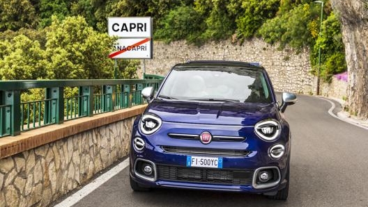 Fiat 500X Yachting è disponibile con motori benzina e turbodiesel, da 95 a 150 Cv