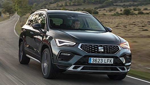 La nuova Seat Ateca in allestimento Reference è equipaggiata con il motore a tre cilindri da 1.0 litri capace di sviluppare una potenza di 110 Cv