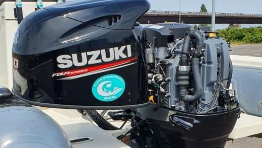 Ecco il motore Suzuki da 140 Cv utilizzato per testare il Micro-Plastic Collector