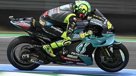 Rossi sulla Yamaha del team Petronas