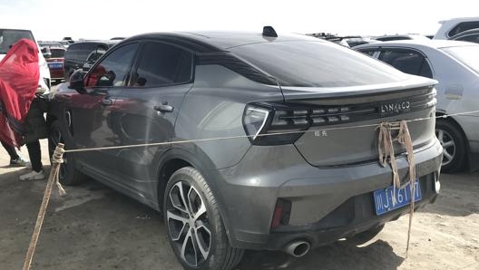 La Lynk & Co 05, la versione coup del suv 01