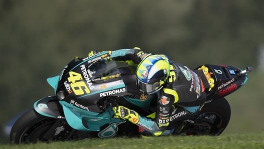 Valentino Rossi con la Yamaha Petronas. Getty