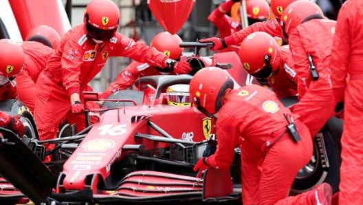 Charles Leclerc, insieme a Verstappen, ha effettuato 2 pit stop durante il GP di Francia