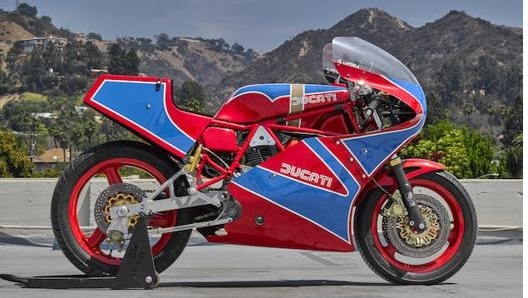 La Ducati TT1 750 del 1984