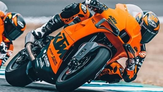 La nuova RC 8C guidata da Mika Kallio