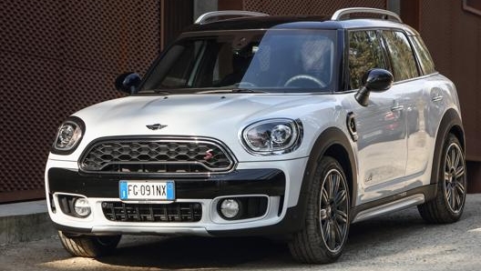 La Mini Countryman in offerta a luglio 2021 da Autotorino