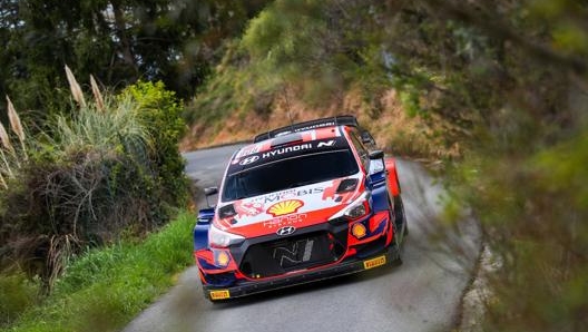 Ott Tanak su Hyundai i20 al Rally di Sanremo