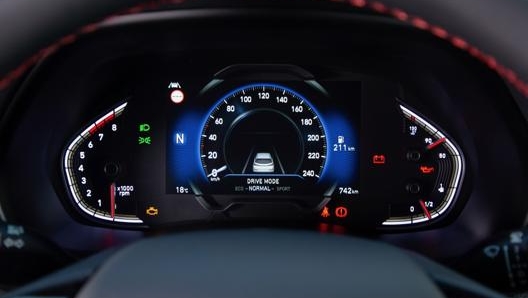 La Hyundai i30 è equipaggiata con i sistemi di guida assistita Hyundai SmartSense, che rendono il modello ancora più sicuro e confortevole