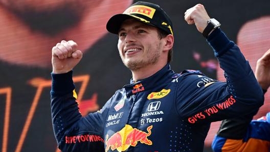 Terza vittoria consecutiva per Max Verstappen