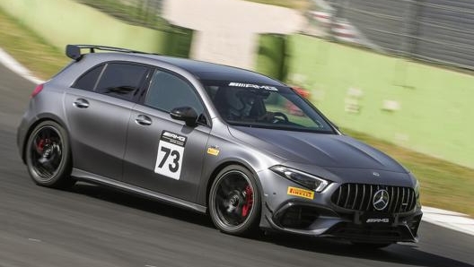 Amg Driving Academy è la scuola guida ufficiale della compagine sportiva di casa Mercedes