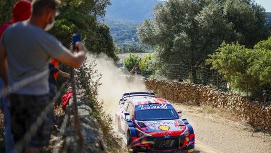 Thierry Neuville su Hyundai i20 Coupé il più veloce nello Shakedown del giovedì