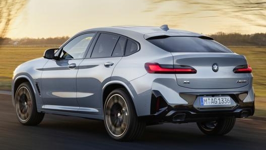 Il retro della Bmw X4 M