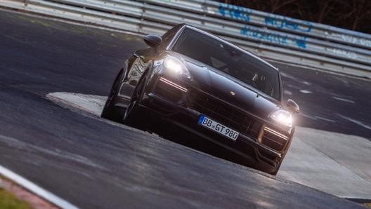 La versione Nordschleife del Nurburgring è da sempre una delle più esigenti e affascinanti