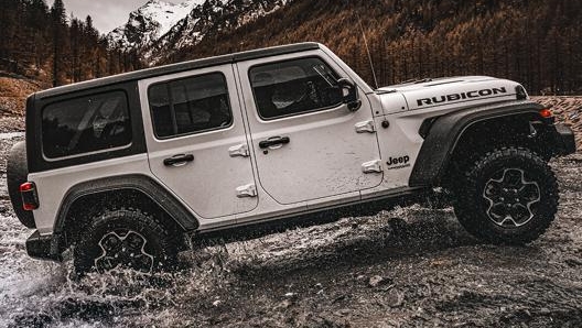 La Jeep Wrangler 4xe Rubicon sul terreno ideale