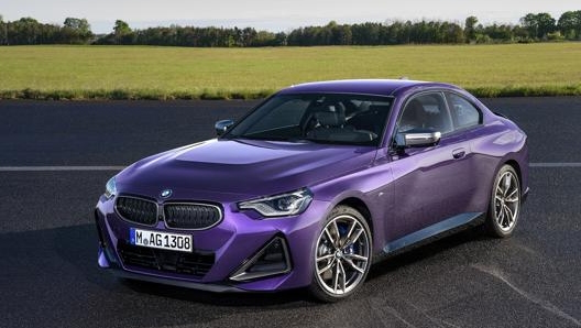 Bmw M240i xDrive Coupé monta cerchi da 19 pollici