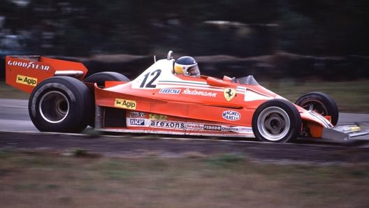 Carlos Reutemann a bordo della Ferrari  312  T2 del 1976