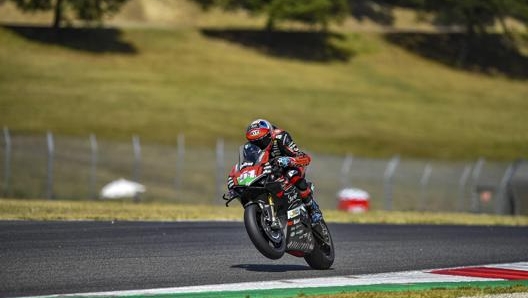 Michele Pirro in gara al Mugello