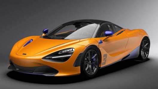 Uno dei tre esemplari della McLaren 720S celebrativa della vittoria a Monza