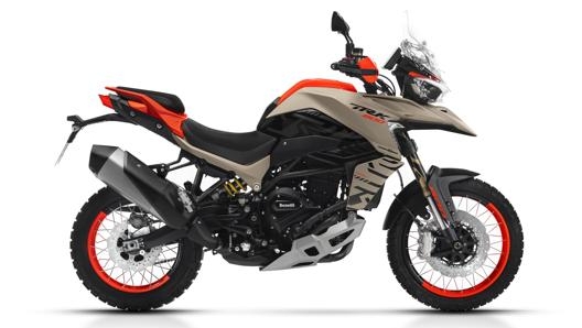 Benelli ha svelato ad Eicma la nuova Trk 800, sorella maggiore della vendutissima Trk 502