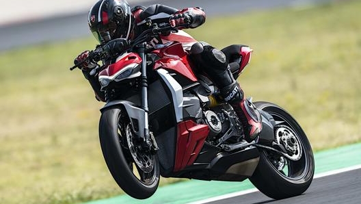 Ducati Streetfighter V2