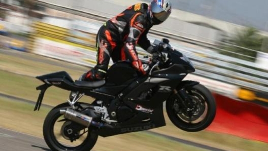 La Gsx-R 1000 K5 Mat Black: correva l’anno 2005