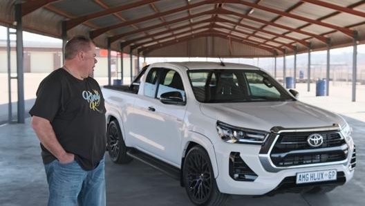 La Hilux è stata modificata da Quentin Boylan, proprietario di una concessionaria Toyota con sede a Pretoria, in Sudafrica