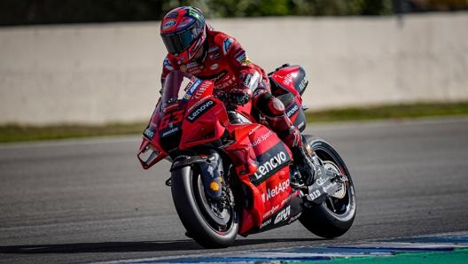 Francesco Bagnaia impegnato nei test a Jerez de la Frontera